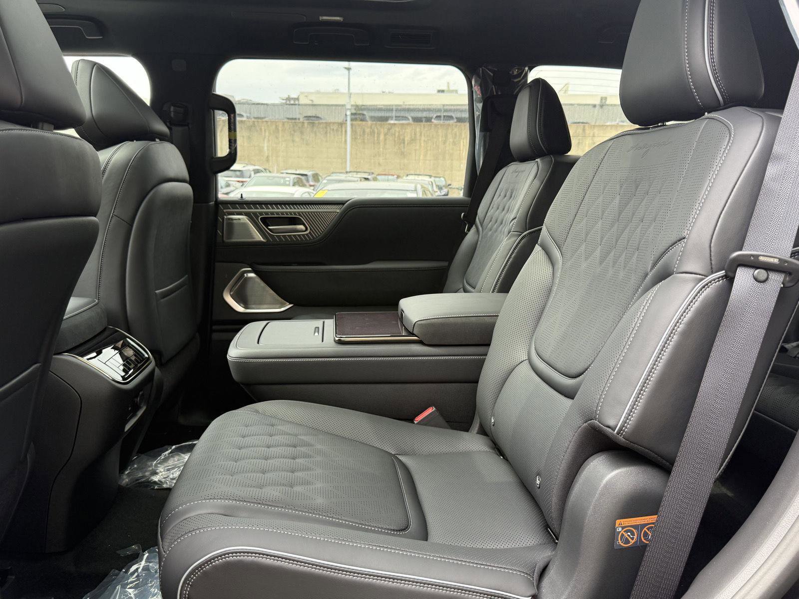 New 2026 INFINITI QX80 Autograph AWD/4WD image 19