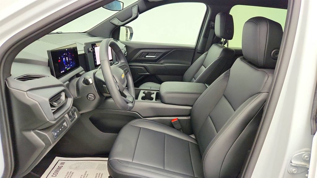 Used 2024 Chevrolet Silverado EV W/T AWD/4WD image 20