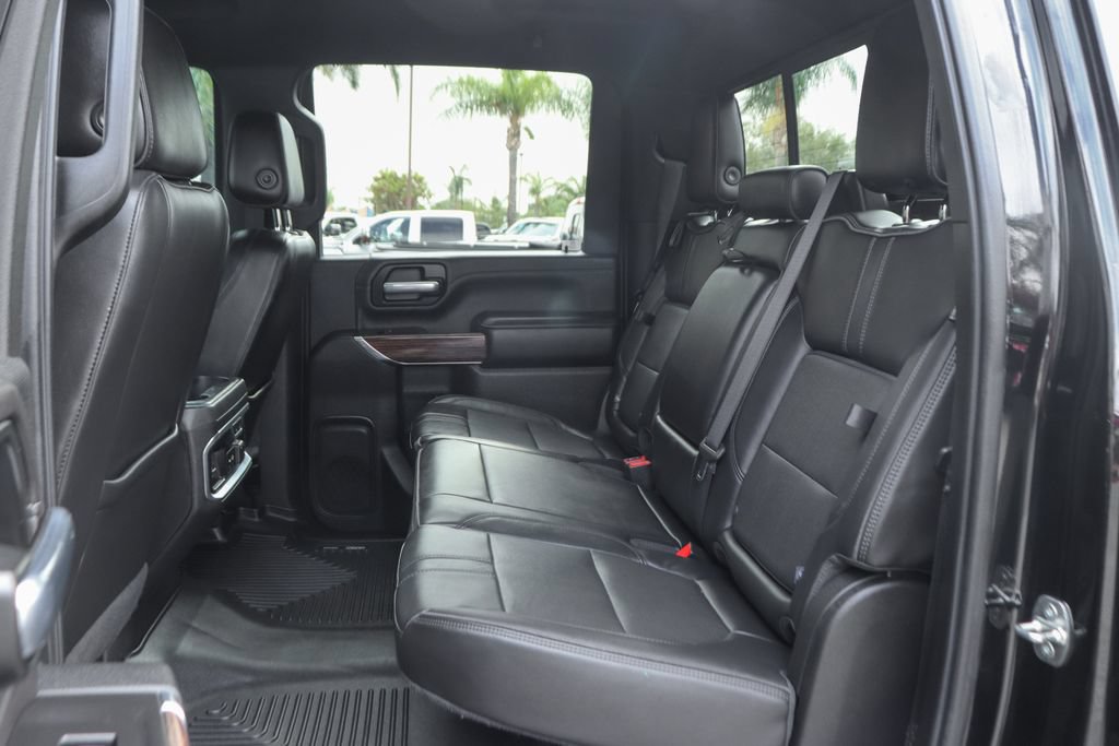Used 2020 Chevrolet Silverado 2500 High Country w/ Technology Package AWD/4WD image 38