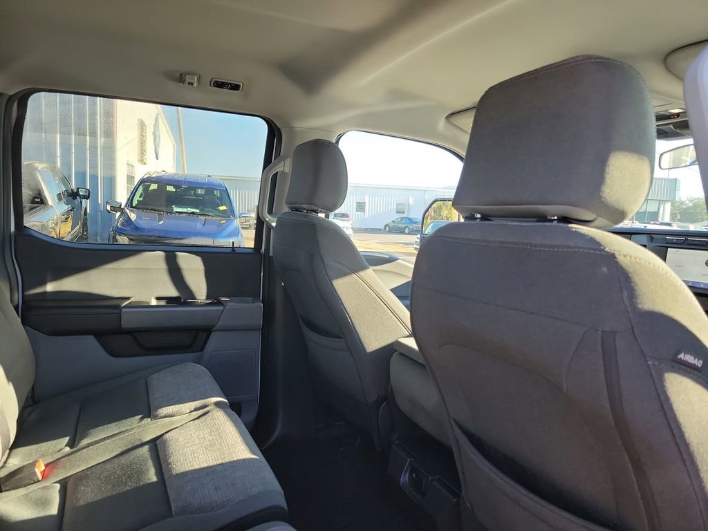 Used 2024 Ford F350 XLT image 28