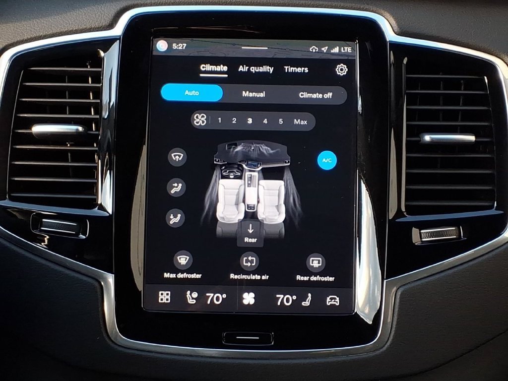 Certified 2024 Volvo XC90 T8 Ultimate w/ Protection Package Premier AWD/4WD image 19