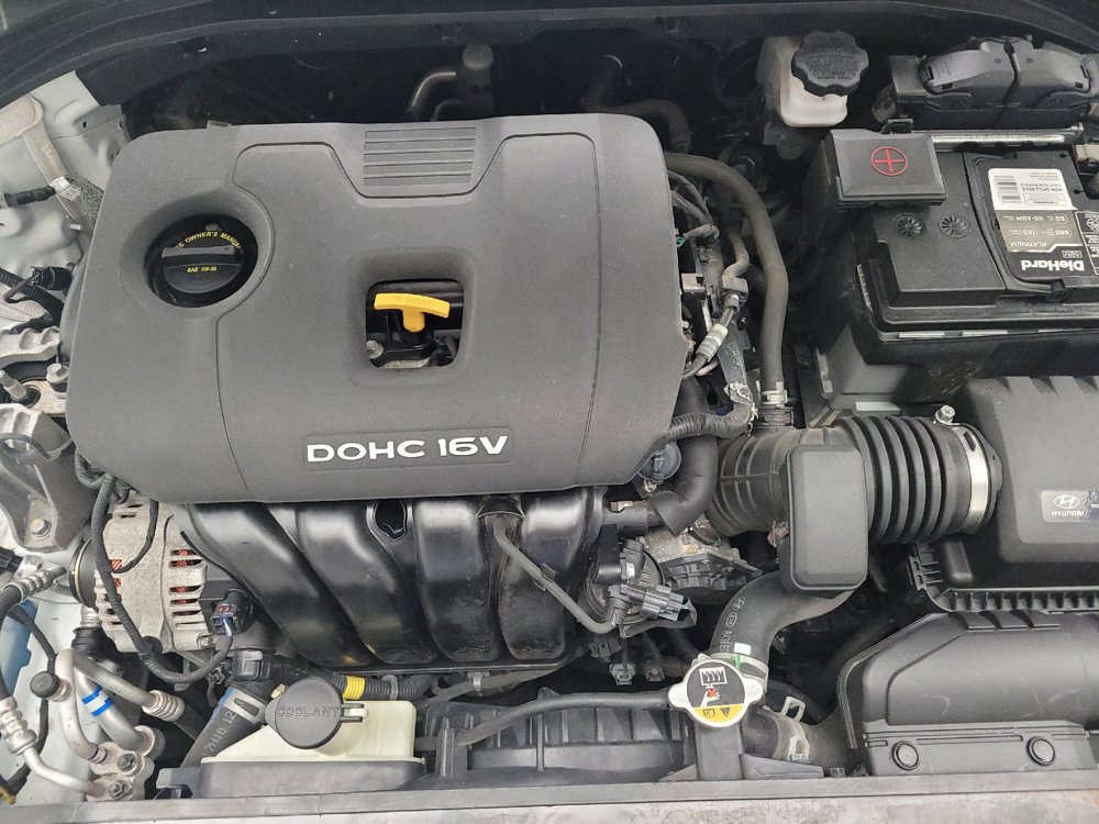 Used 2018 Hyundai Elantra SE FWD image 30