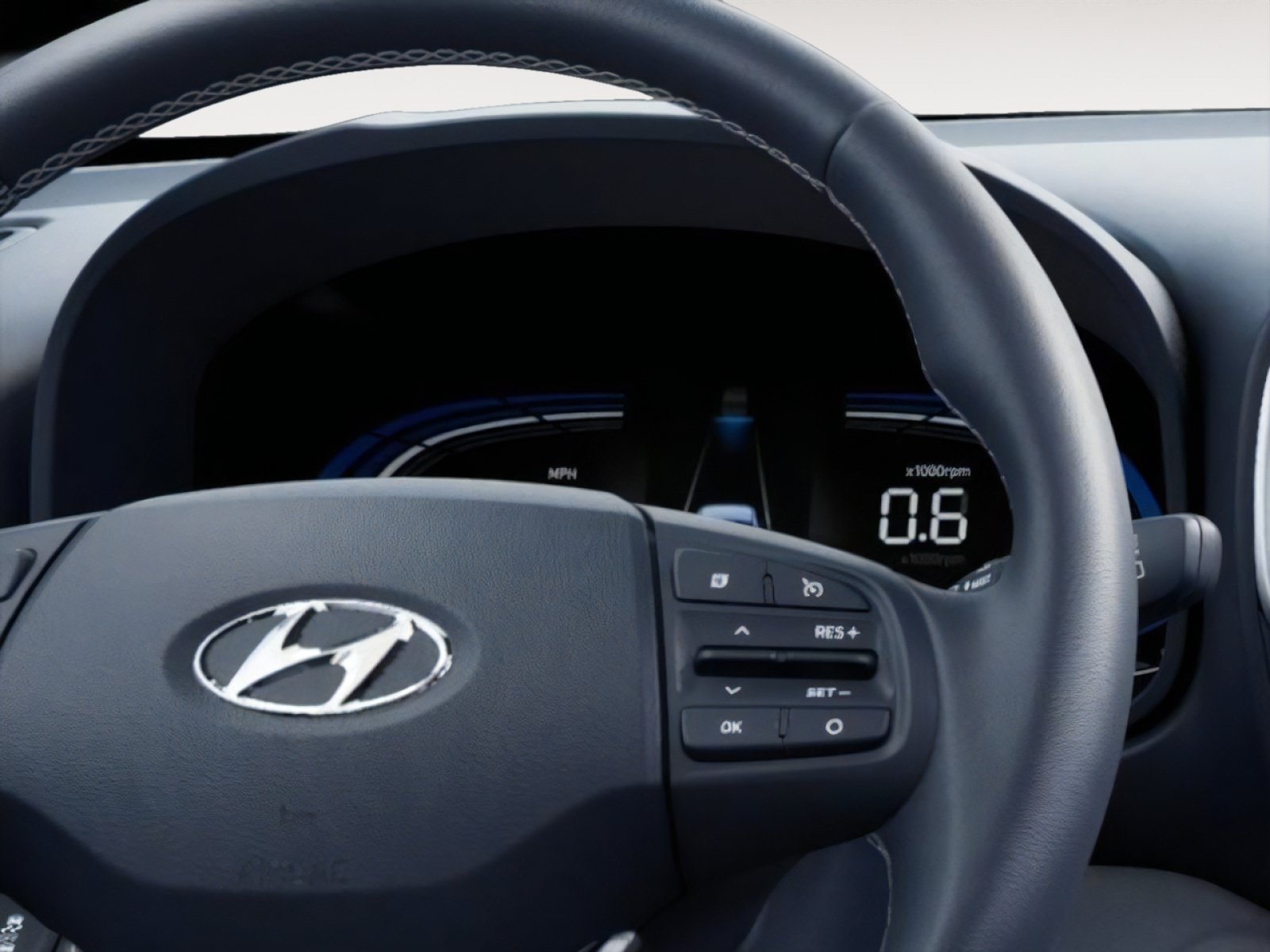 New 2026 Hyundai Venue SEL FWD image 14