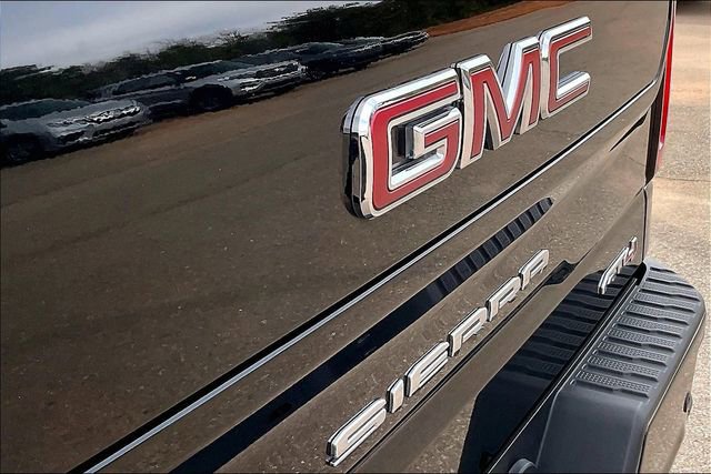 Used 2020 GMC Sierra 1500 AT4 w/ Off-Road Performance Package image 22