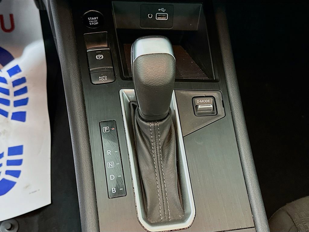 Certified 2025 Nissan Kicks S image 23