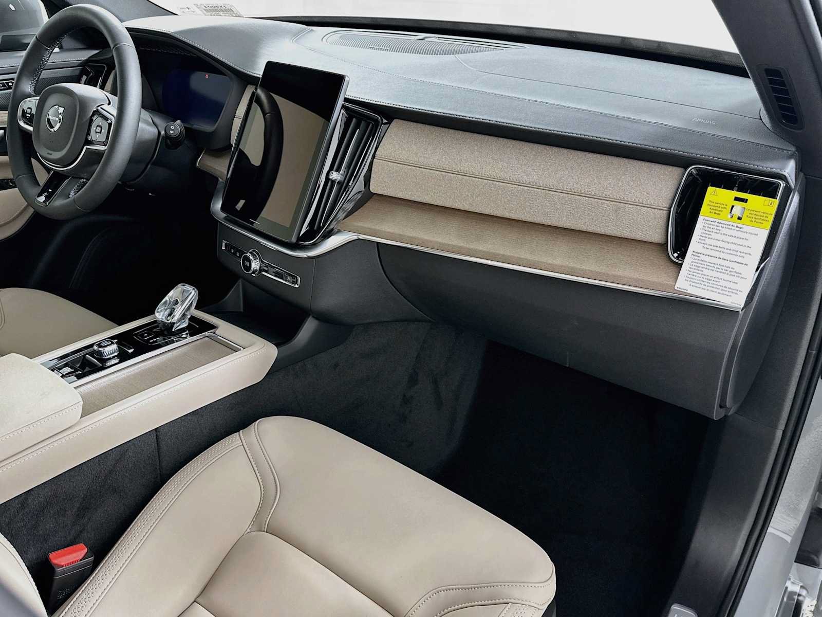 New 2027 Volvo XC90 B6 Plus AWD/4WD image 28
