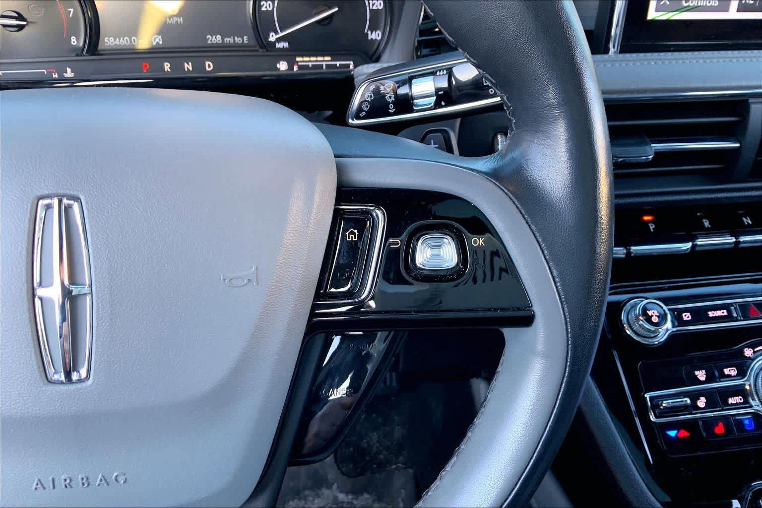 Used 2021 Lincoln Corsair AWD w/ Premium Package image 13