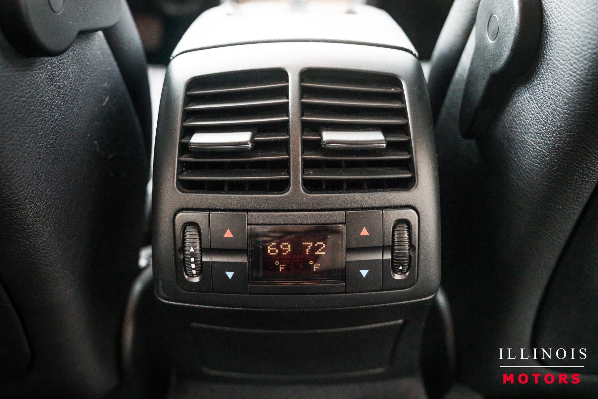 Used 2007 Mercedes-Benz E 550 Sedan image 34