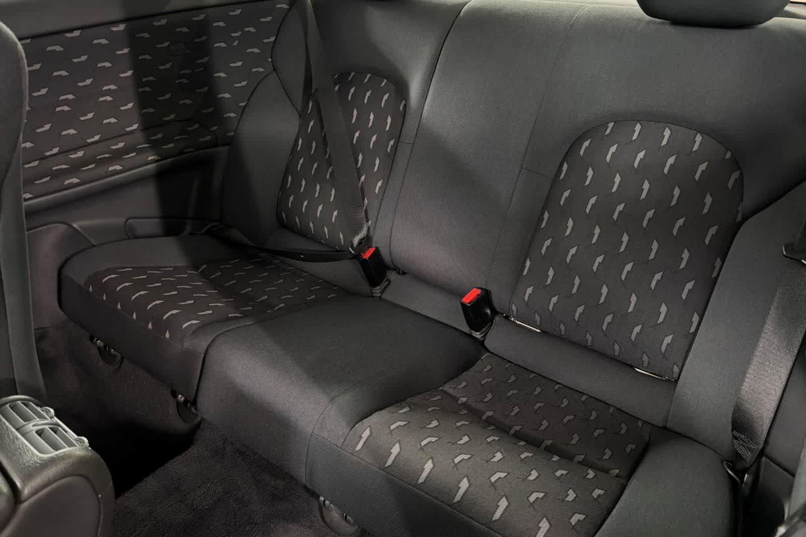 Used 2002 Mercedes-Benz C 230 Coupe image 4