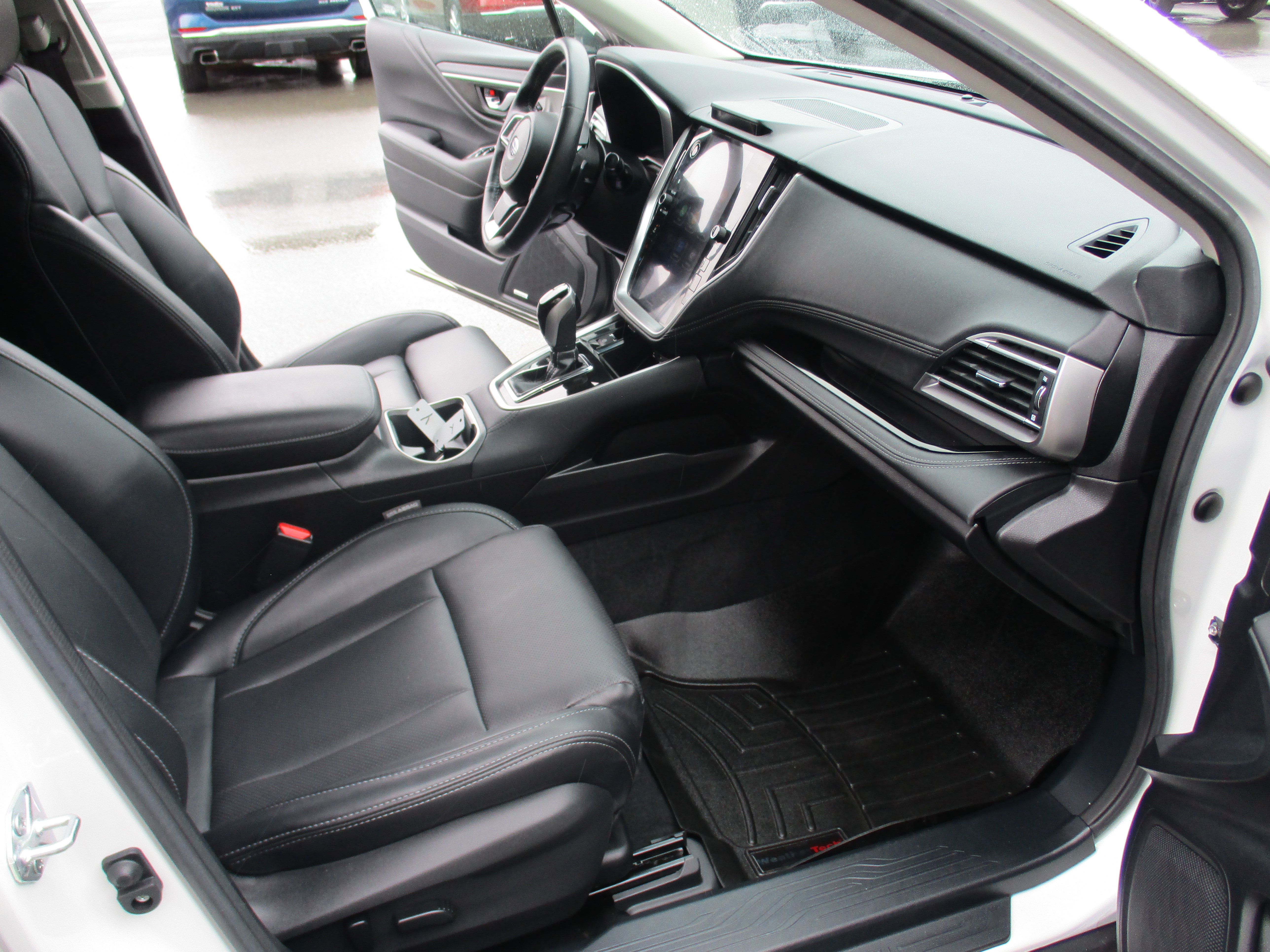 Used 2021 Subaru Outback Limited image 16