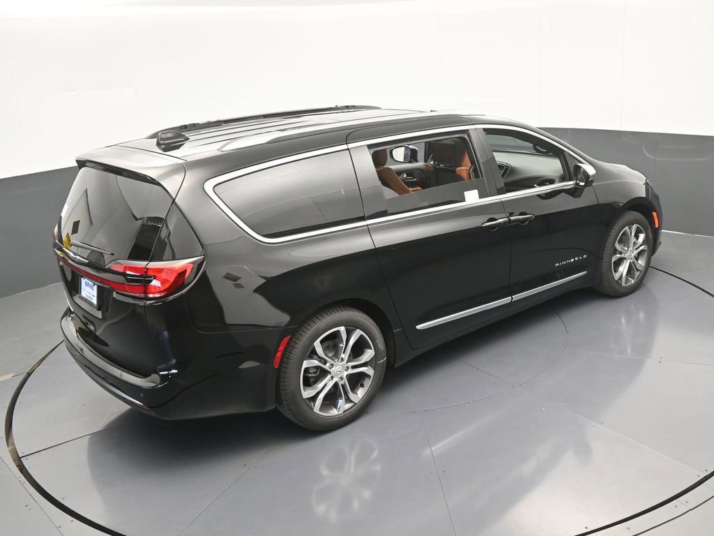 New 2026 Chrysler Pacifica Pinnacle image 58