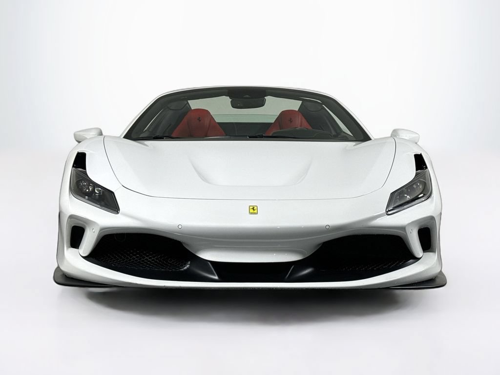 Certified 2022 Ferrari F8 Tributo RWD image 11