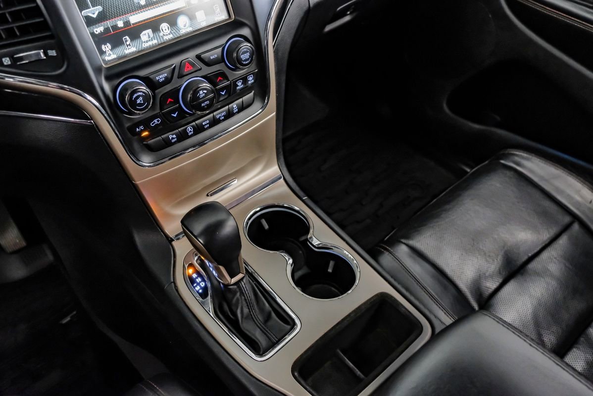 Used 2016 Jeep Grand Cherokee Limited 75th Anniversary image 24