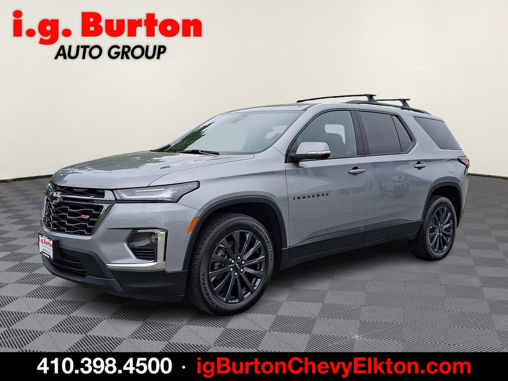 Used 2023 Chevrolet Traverse RS w/ LPO, Floor Liner Package AWD/4WD image 3