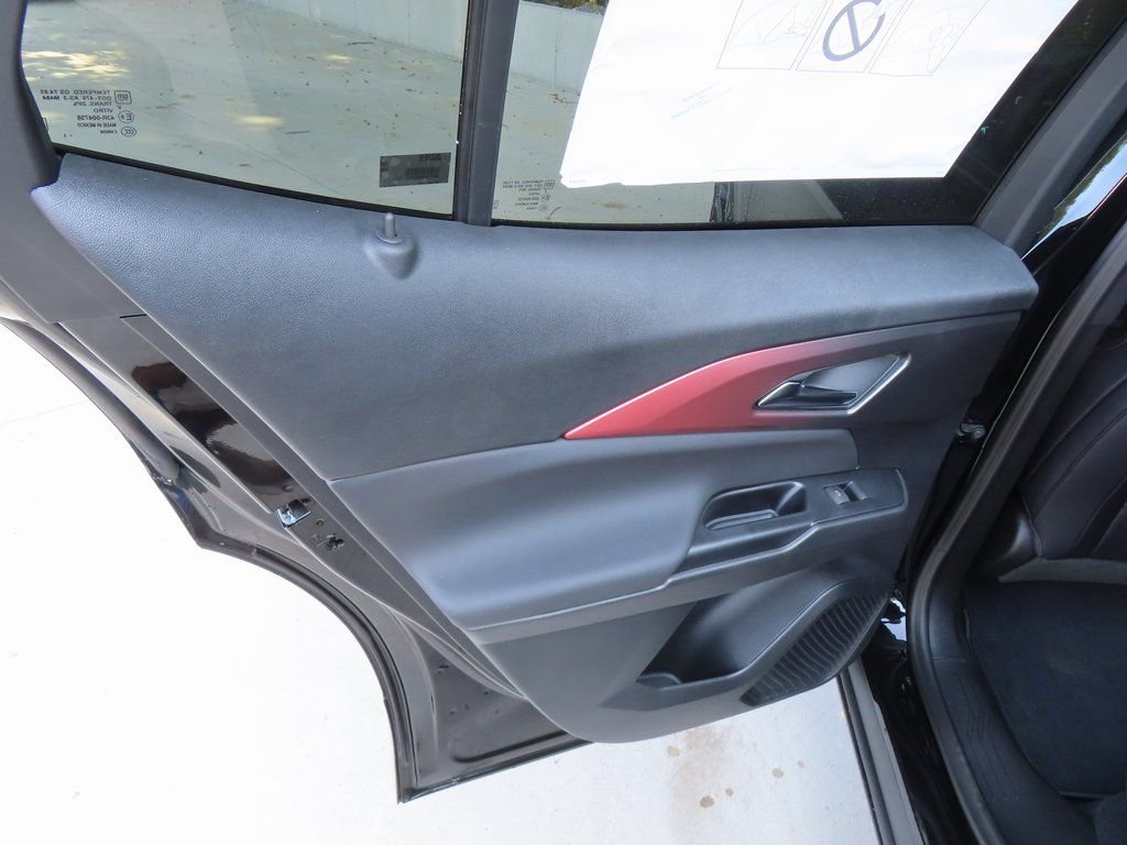 New 2025 Chevrolet Equinox EV RS w/ Convenience Package II AWD/4WD image 24