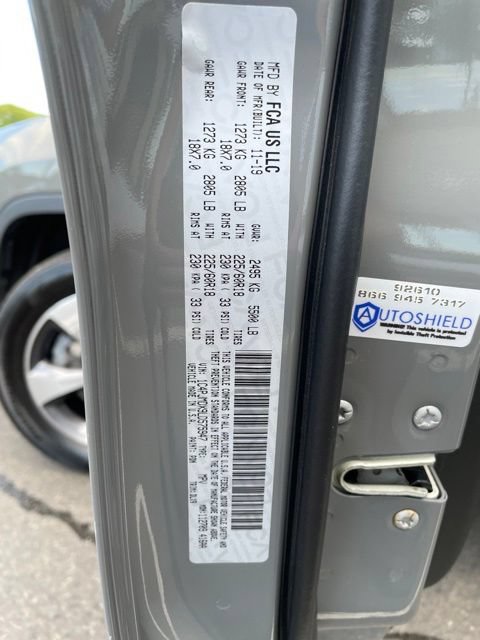 Used 2020 Jeep Cherokee Limited AWD/4WD image 37