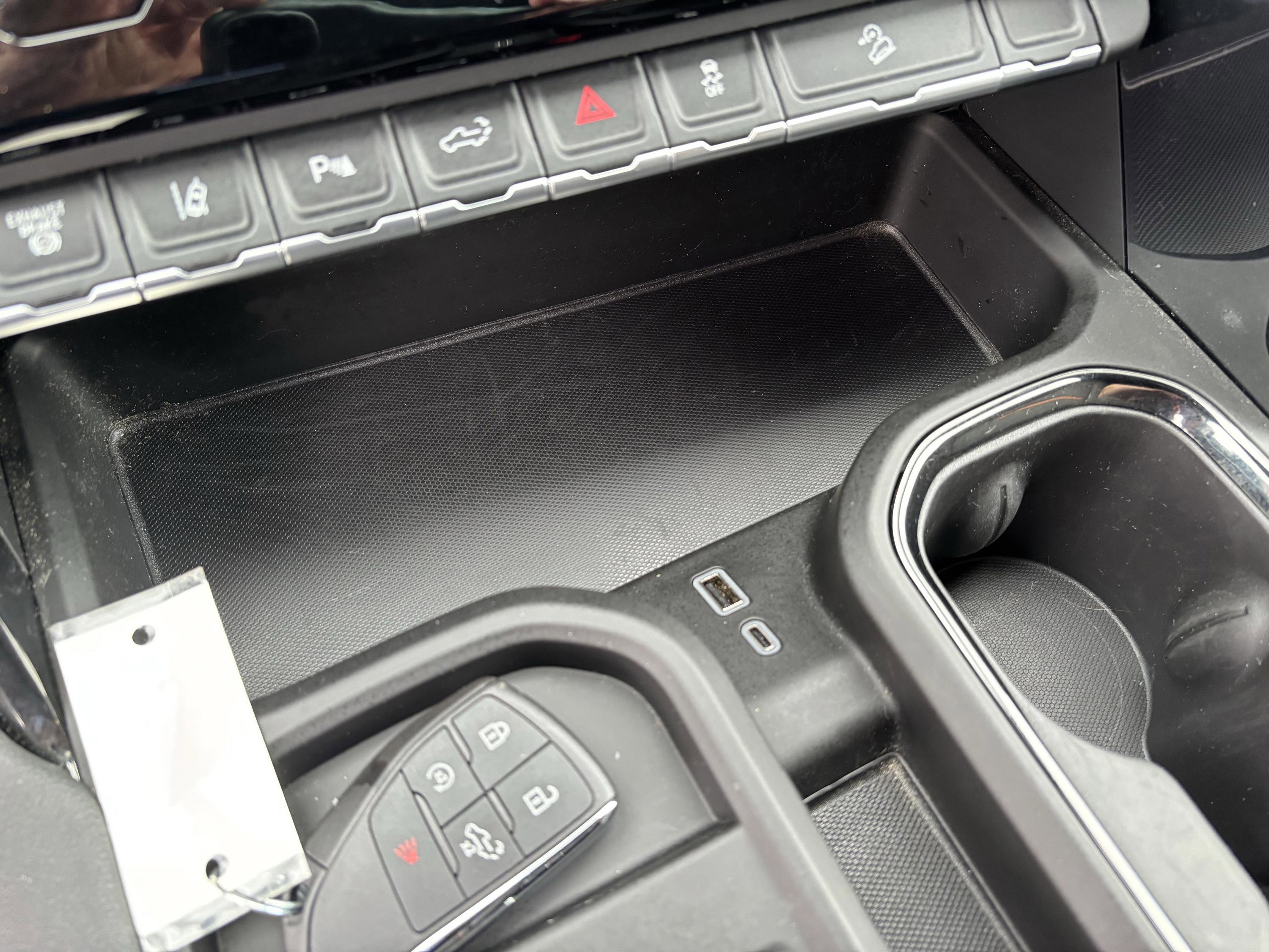 Used 2025 GMC Sierra 2500 AT4 w/ AT4 Premium Plus Package AWD/4WD image 24