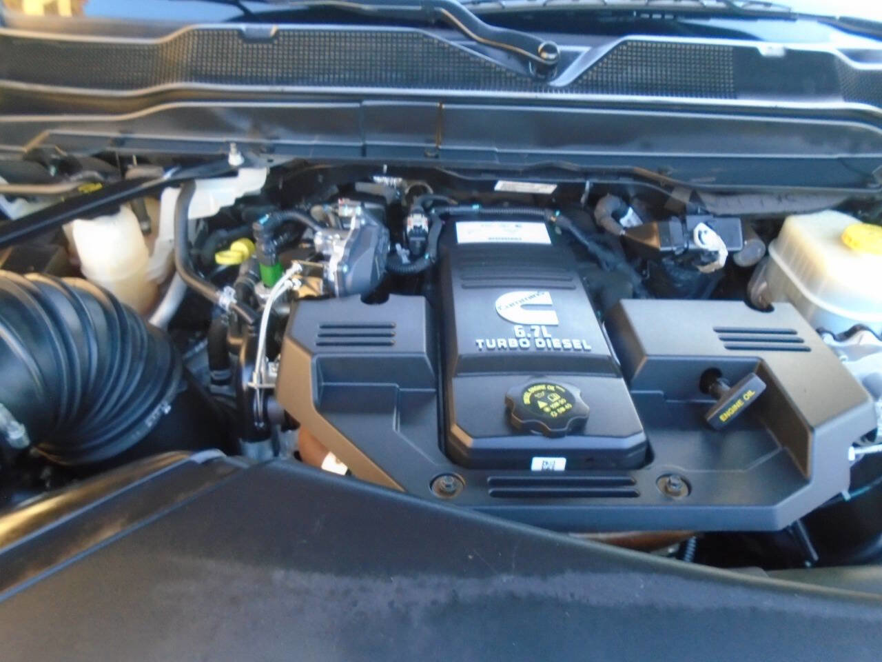 Used 2021 RAM 3500 Laramie w/ Night Edition image 60