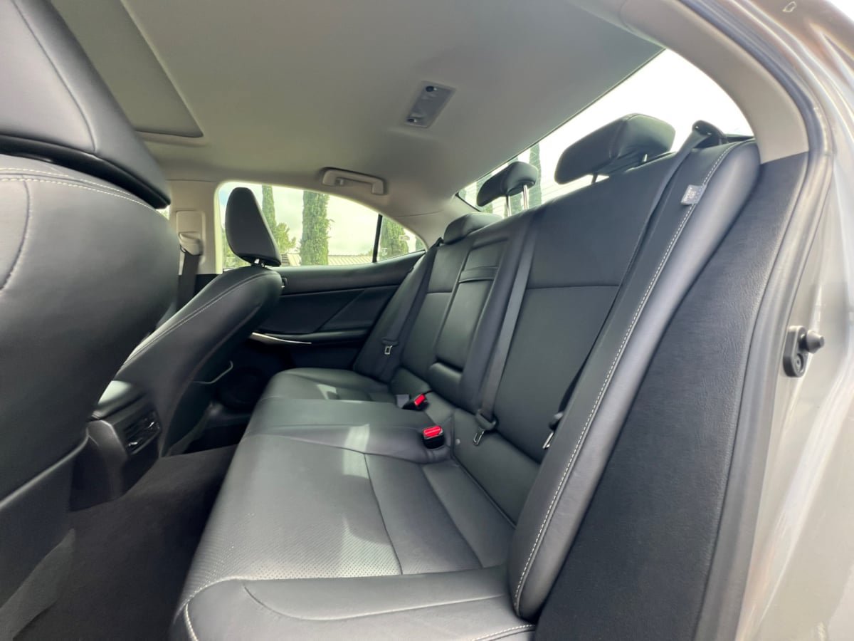 Used 2020 Lexus IS 300 w/ Navigation Package RWD image 18