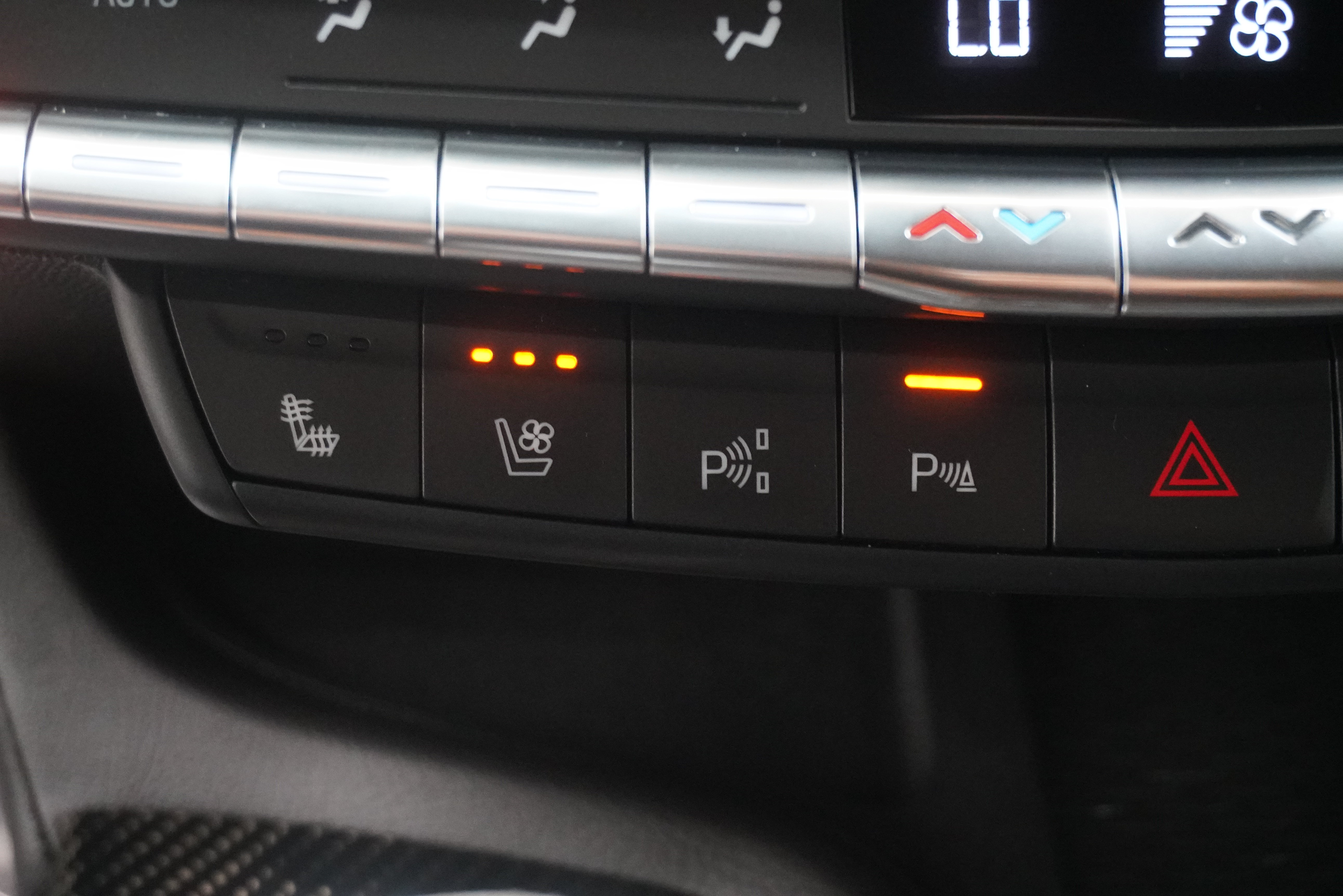 Used 2023 Cadillac CT5 V w/ Platinum Package RWD image 27
