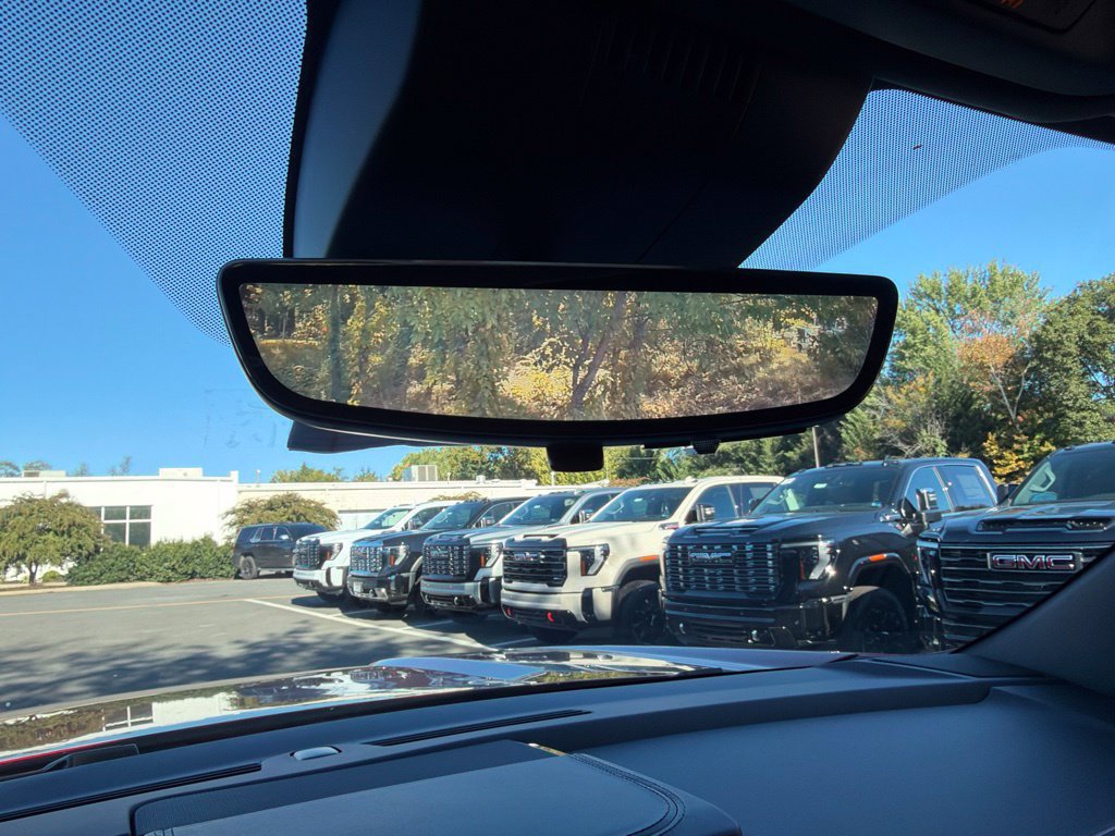 New 2026 GMC Yukon AT4 w/ AT4 Premium Plus Package AWD/4WD image 24