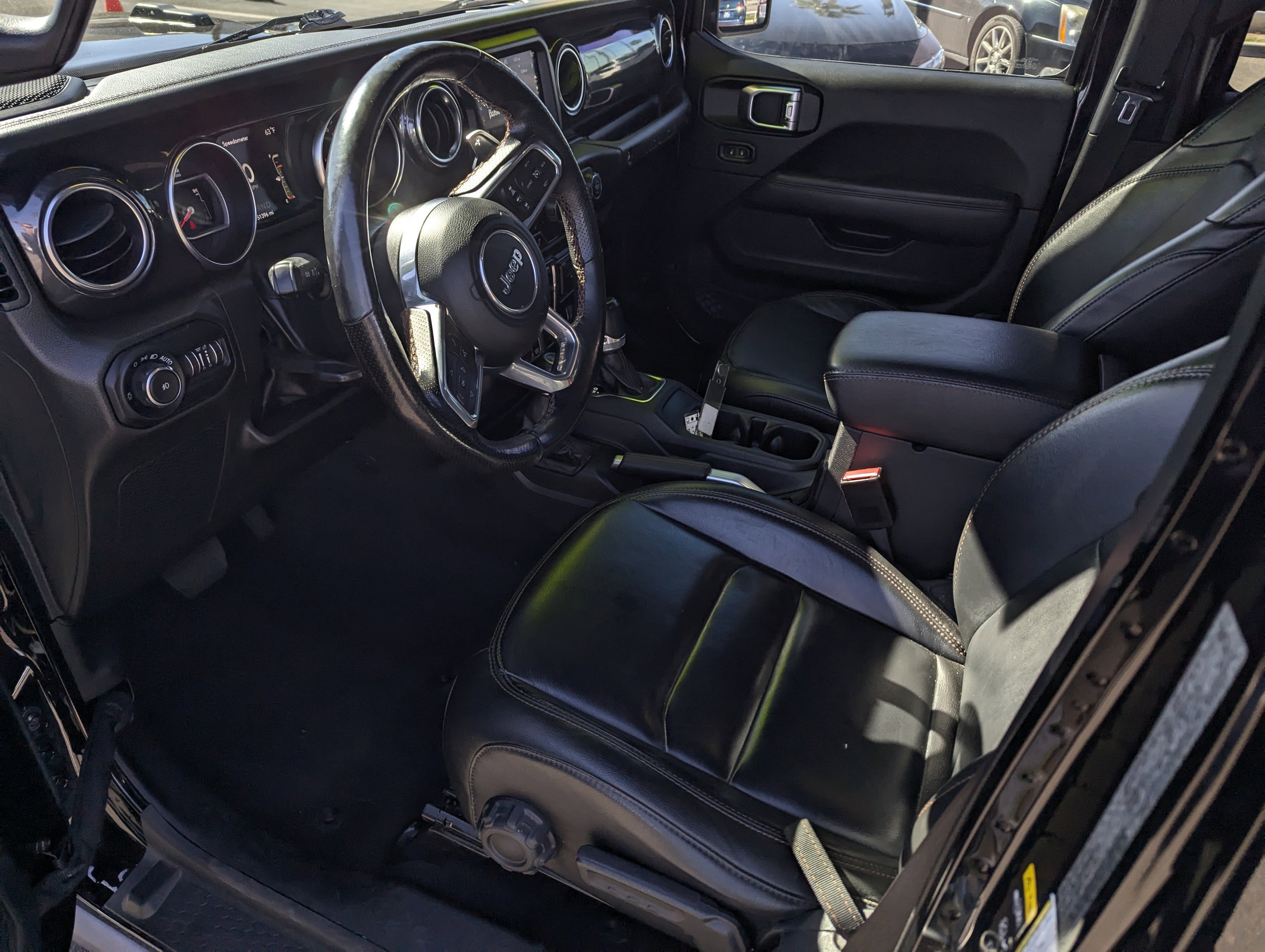 Certified 2022 Jeep Wrangler Unlimited Rubicon w/ Trailer Tow Package image 9