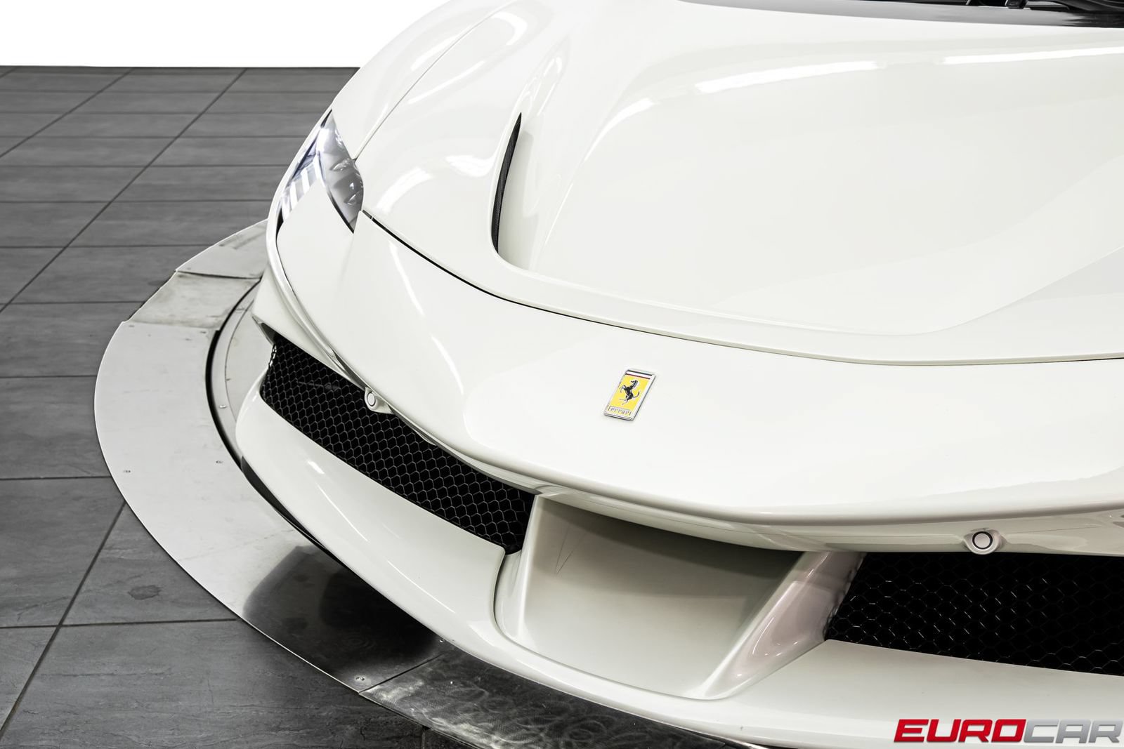 Used 2023 Ferrari SF90 Stradale AWD/4WD image 14