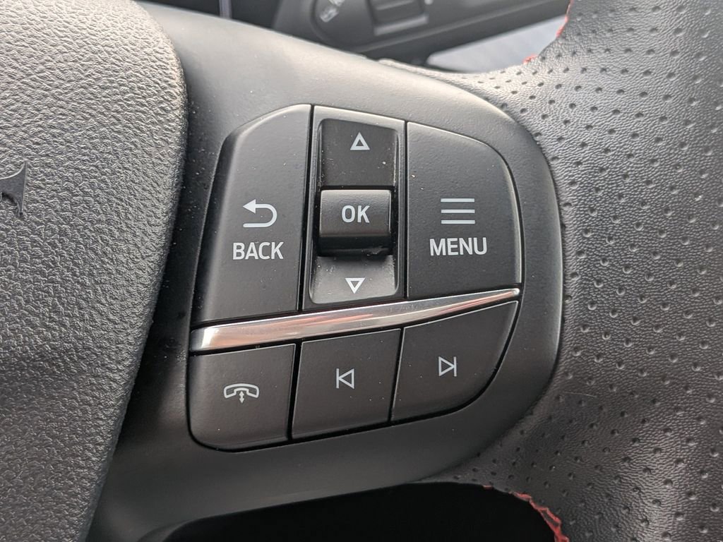 Used 2025 Ford Escape ST-Line FWD image 25