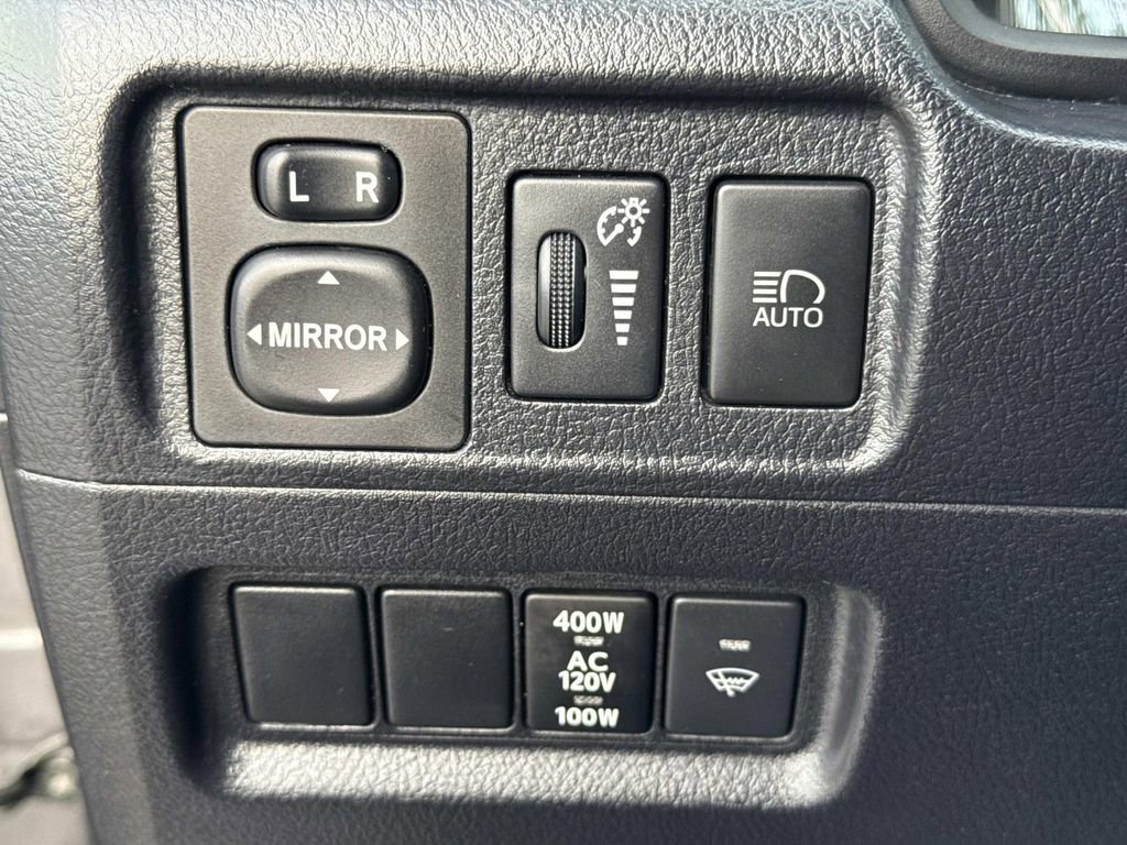 Used 2022 Toyota 4Runner TRD Off-Road Premium AWD/4WD image 50