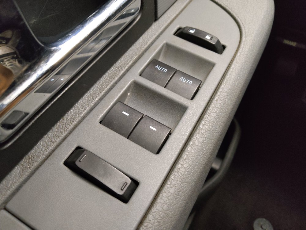 Used 2013 Ford F150 XLT w/ Mid Equipment Group RWD image 27
