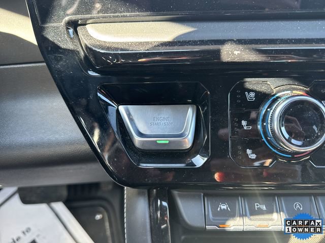 Used 2025 GMC Sierra 1500 AT4X image 17