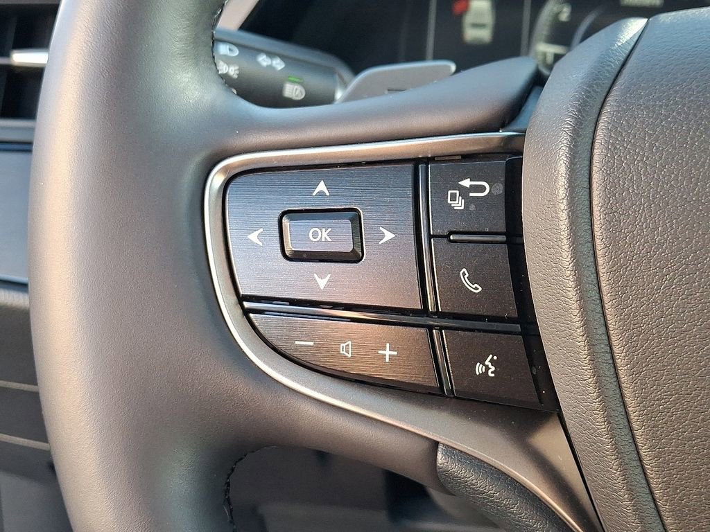 Certified 2023 Lexus ES 350 w/ Premium Package image 22