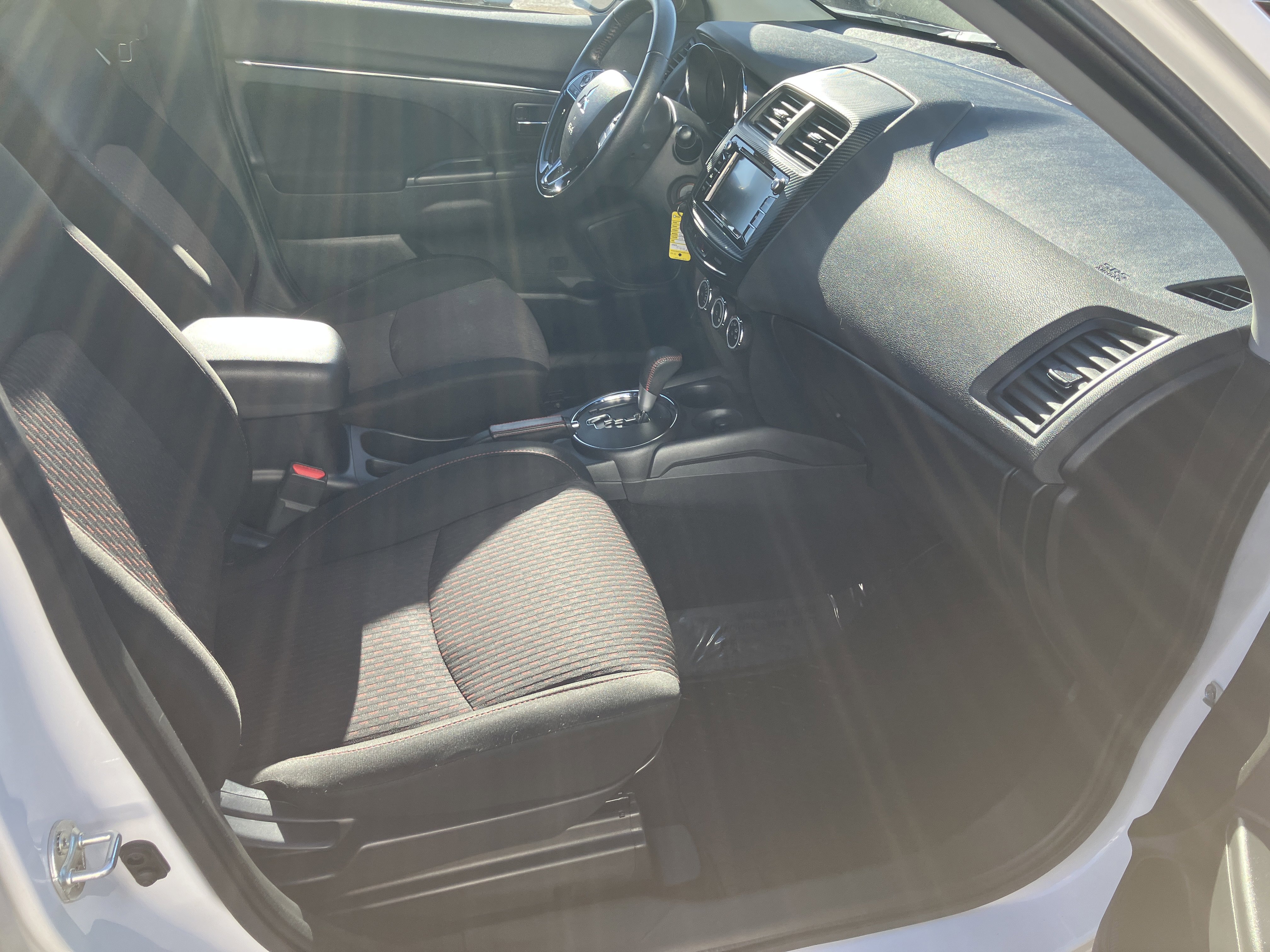 Used 2017 Mitsubishi Outlander Sport LE AWD/4WD image 15