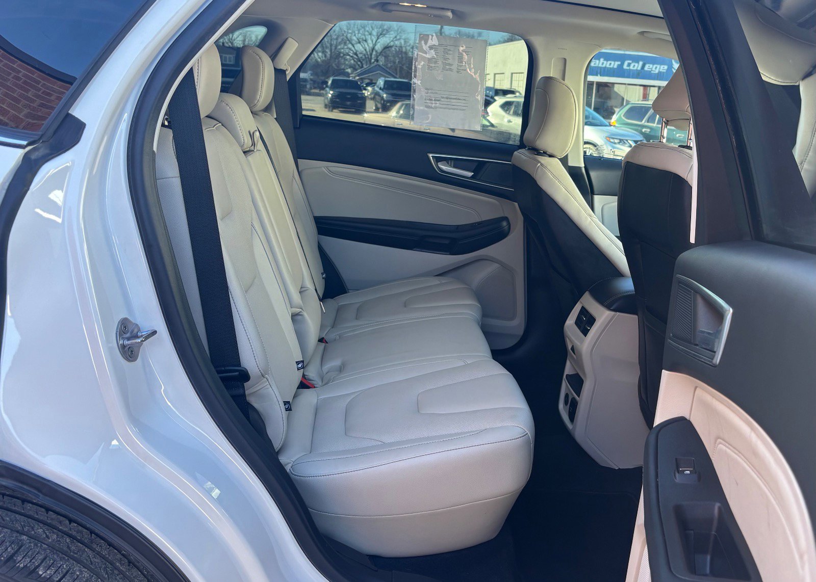 Certified 2022 Ford Edge Titanium w/ Equipment Group 301A image 27