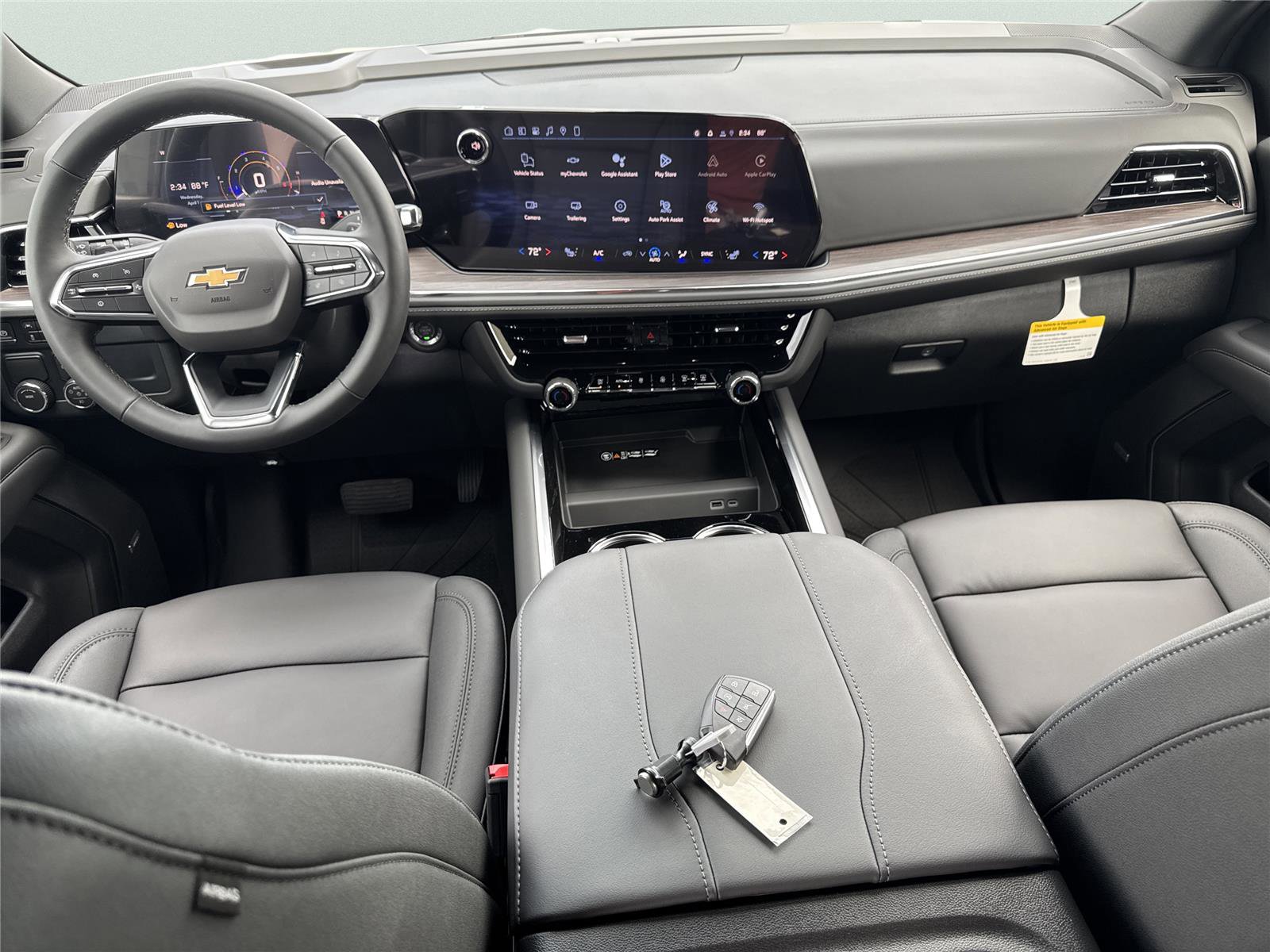 New 2026 Chevrolet Suburban LT w/ Comfort Package RWD image 31