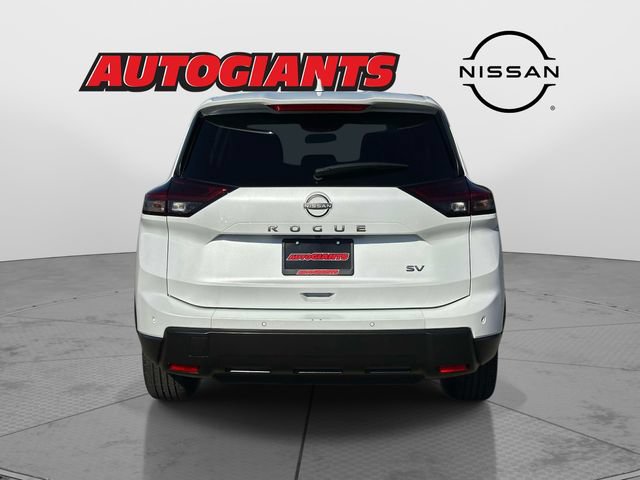 Used 2024 Nissan Rogue SV FWD image 5