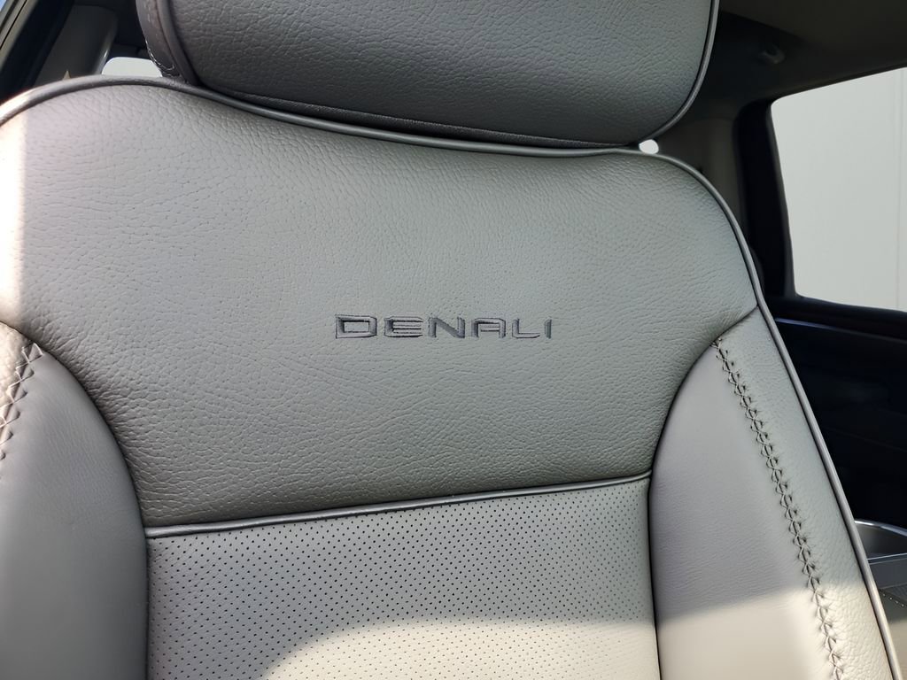 New 2026 GMC Sierra 2500 Denali w/ Denali Reserve Package image 20
