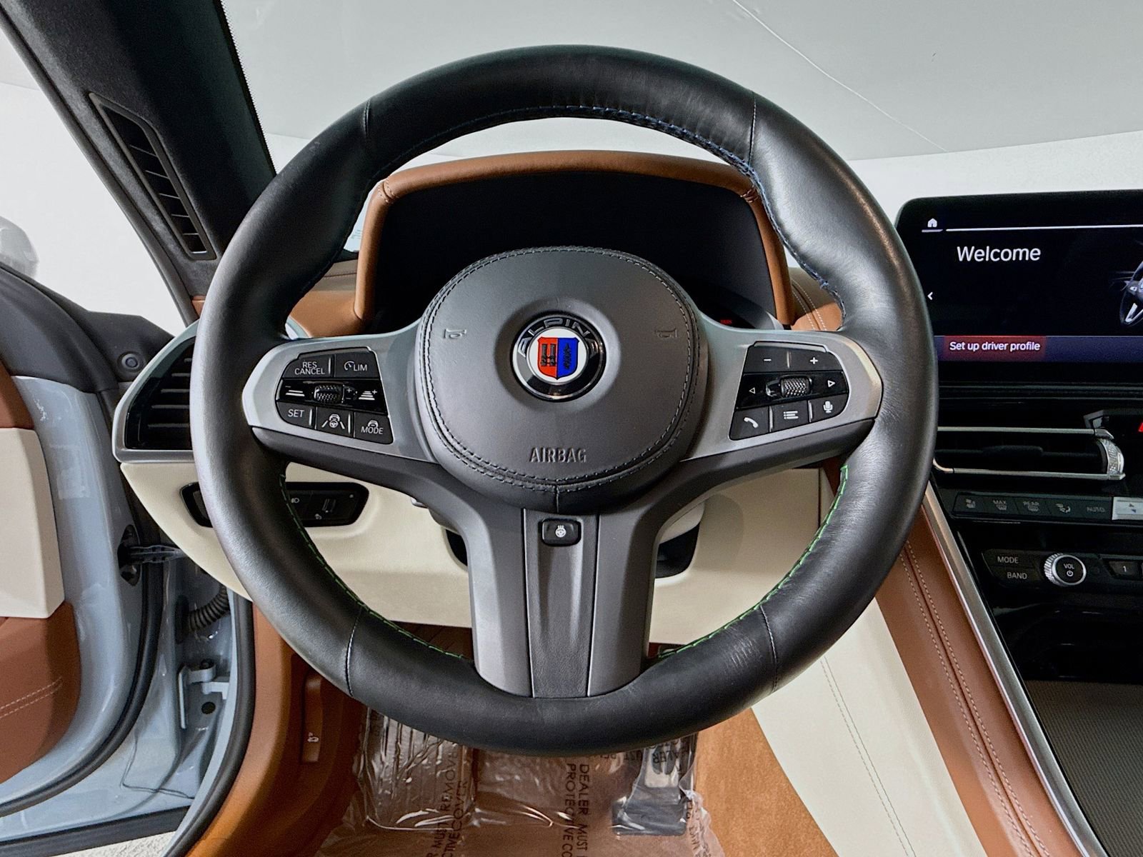 Used 2023 BMW ALPINA B8 xDrive Gran Coupe image 11