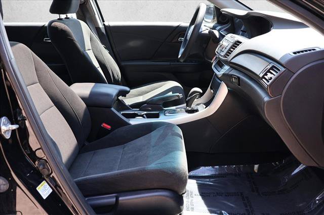 Used 2013 Honda Accord EX image 30