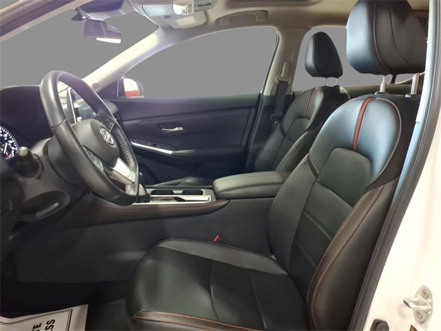 Certified 2025 Nissan Sentra SR w/ SR Premium Package image 20