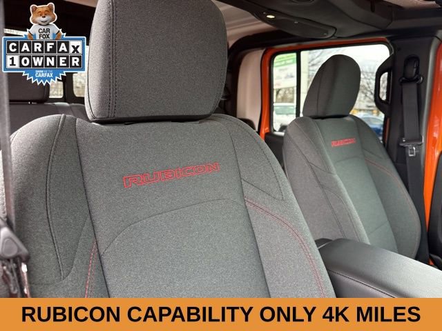 Used 2025 Jeep Gladiator Rubicon w/ Technology Group image 32