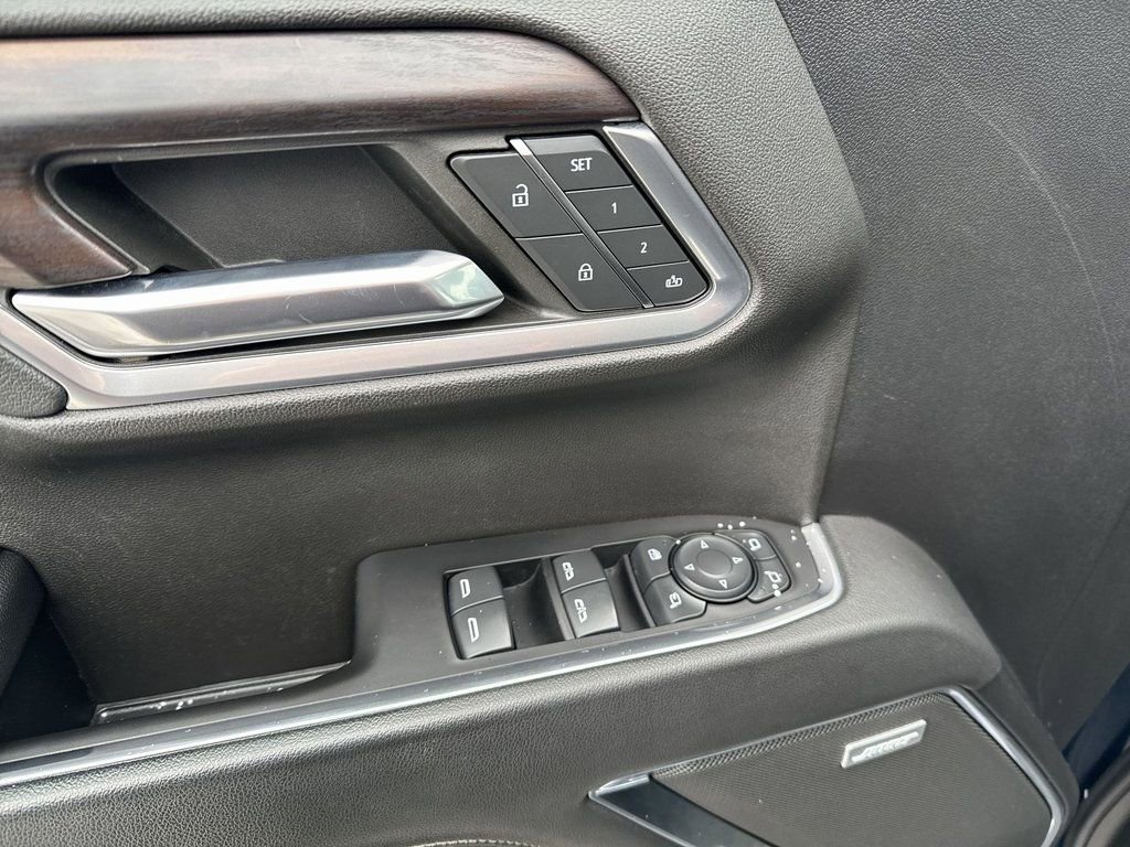 Used 2022 GMC Sierra 1500 SLT w/ SLT Premium Plus Package image 18