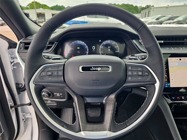 New 2026 Jeep Grand Cherokee Limited w/ Limited Altitude Package RWD image 43