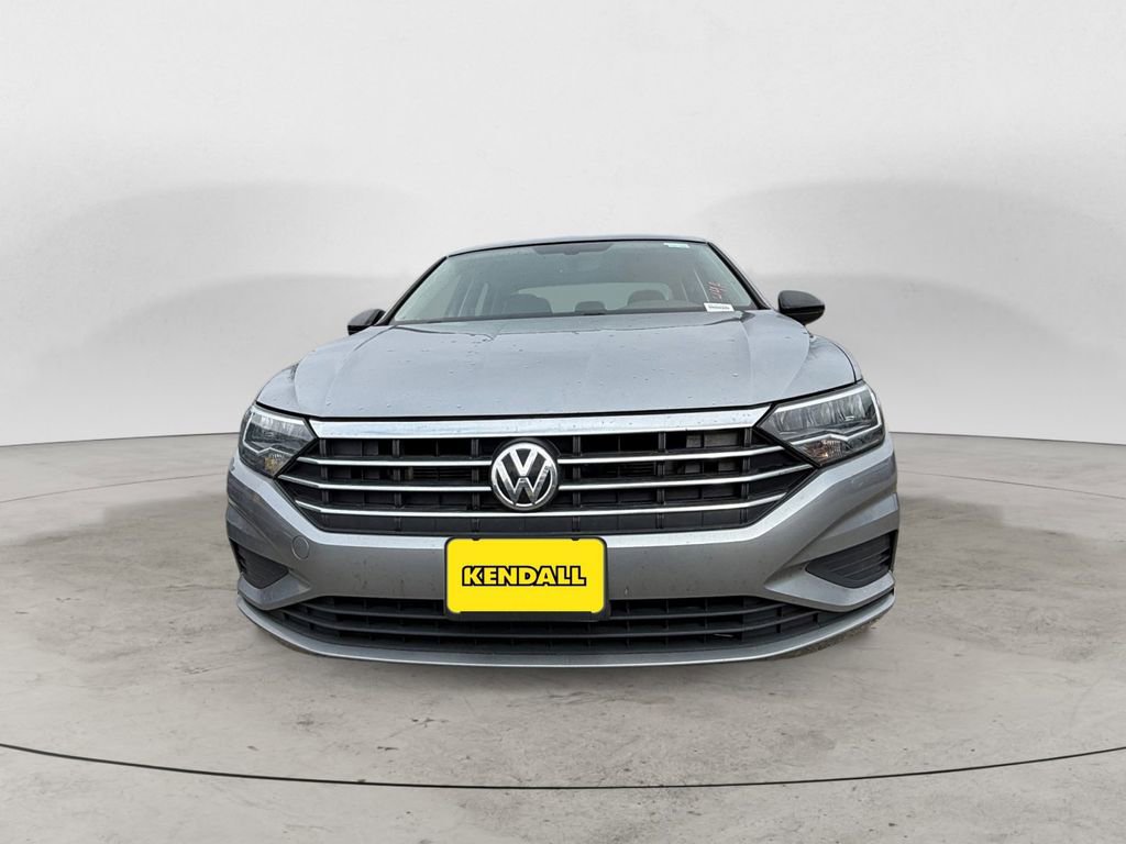Used 2020 Volkswagen Jetta SE w/ SE Cold Weather Package image 6
