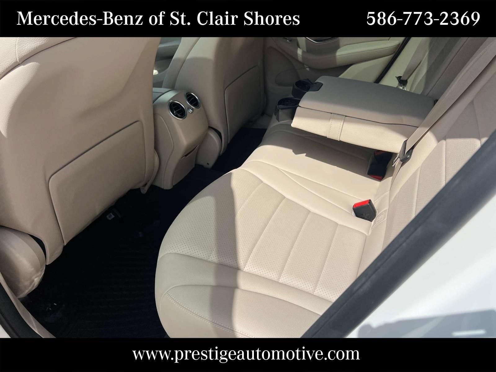 Used 2021 Mercedes-Benz GLC 300 4MATIC image 14