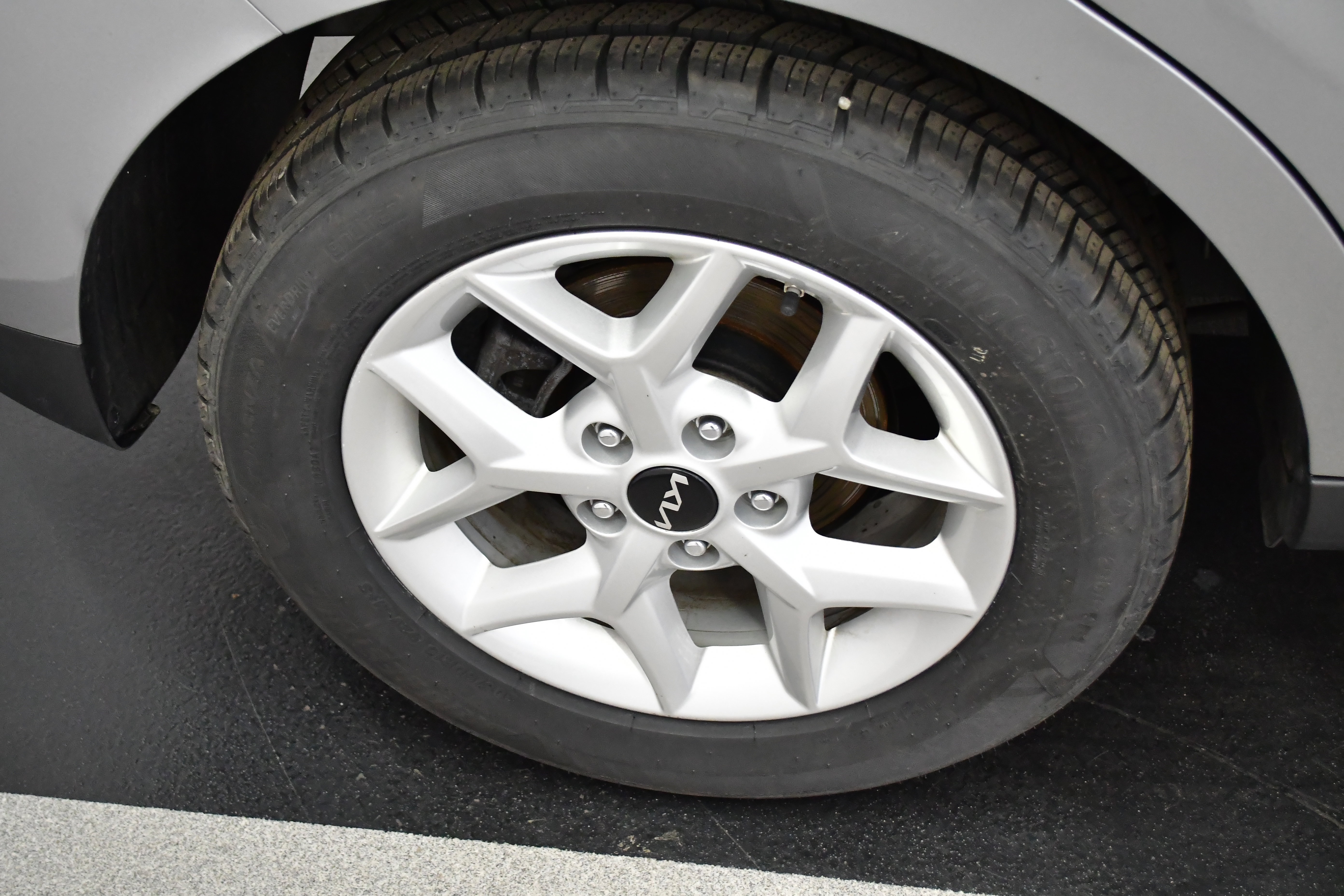 Used 2025 Kia Soul LX w/ LX Technology Package image 54