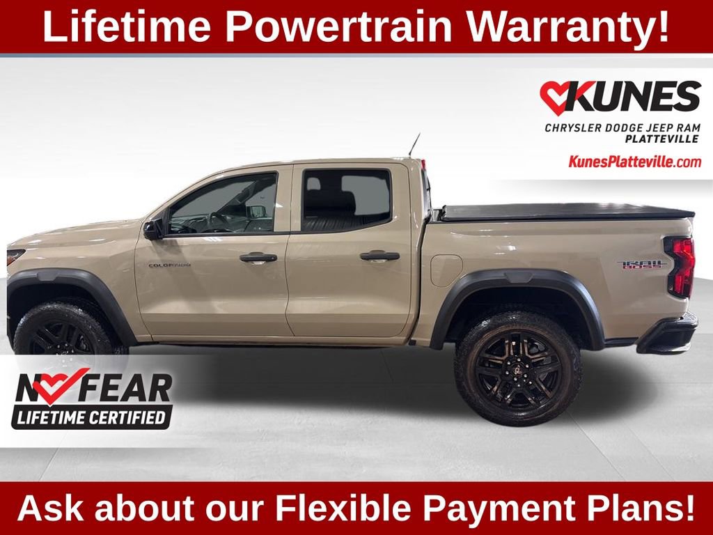 Used 2024 Chevrolet Colorado Trail Boss w/ Technology Package image 7