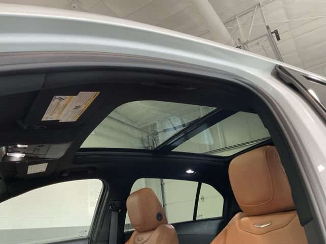 Used 2023 Cadillac XT4 Sport w/ Sun And Sound Package AWD/4WD image 18