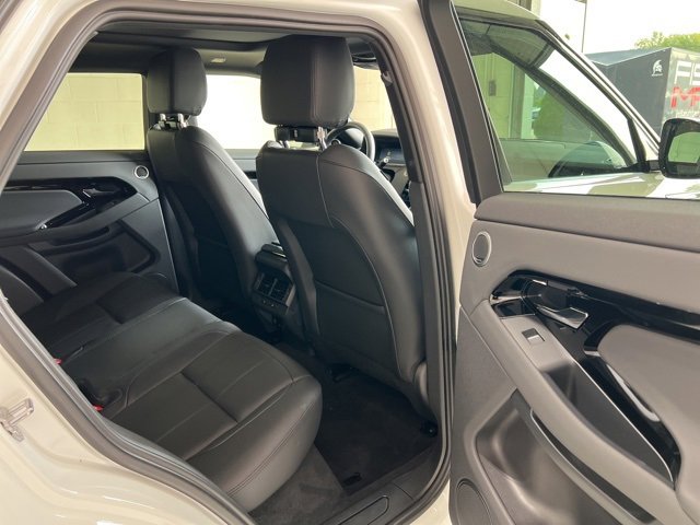 Used 2025 Land Rover Range Rover Evoque S image 51