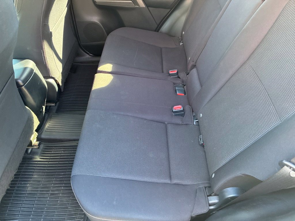 Used 2018 Toyota RAV4 XLE w/ Plus Extra Value Package AWD/4WD image 78
